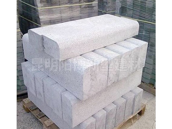 昆明路沿石的設計應該考慮哪些因素？